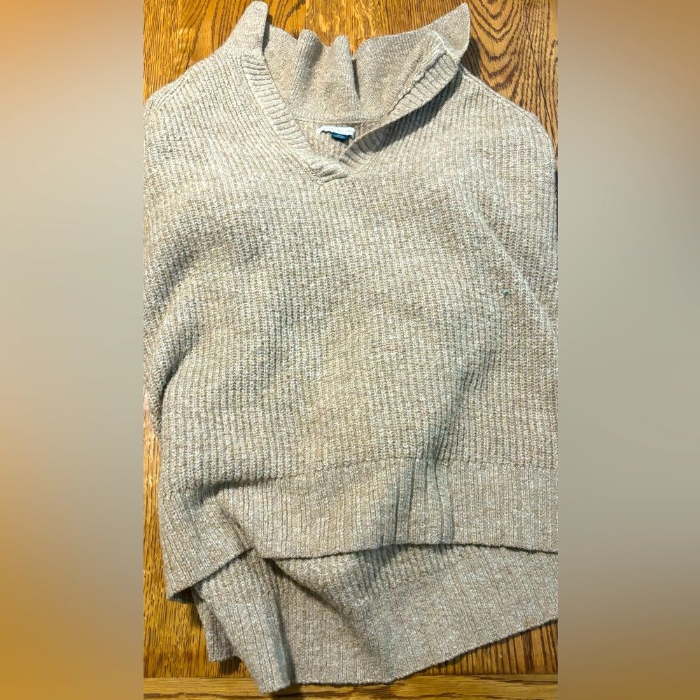 american eagle brown v-neck sweater